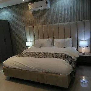 زيارة الفندق