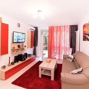 Red Apartament Bucureşti